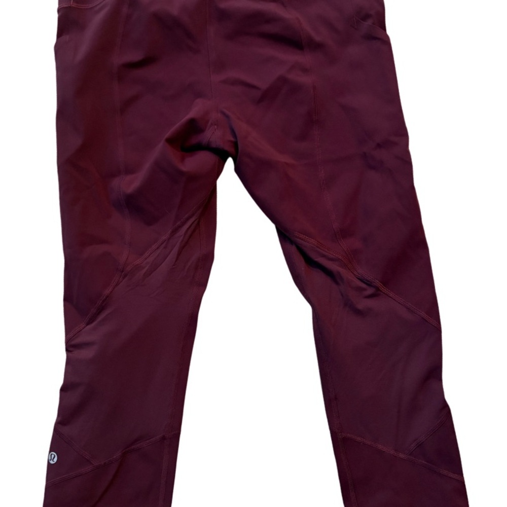 Lululemon maroon Size 10 leggings 23’’